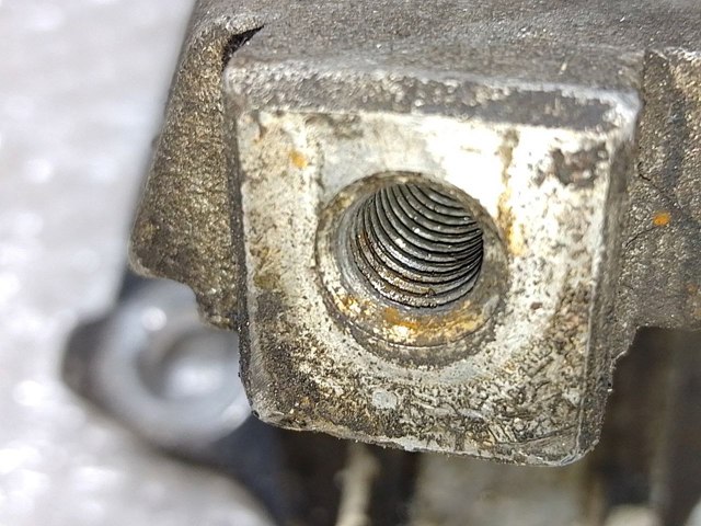397743031R RENAULT Опора подвесного подшипника передней полуоси купить в Каменское