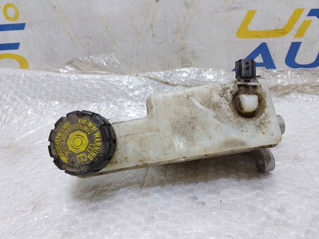 Бачек тормозной жидкости 460910010R RENAULT