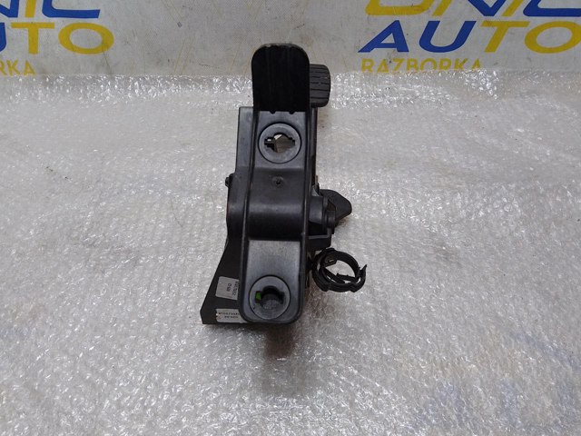 RENAULT 465038135R Педаль сцепления в наличии Сумы