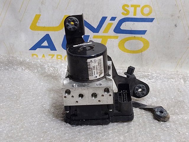 Блок ABS гидравлический 476605296R RENAULT
