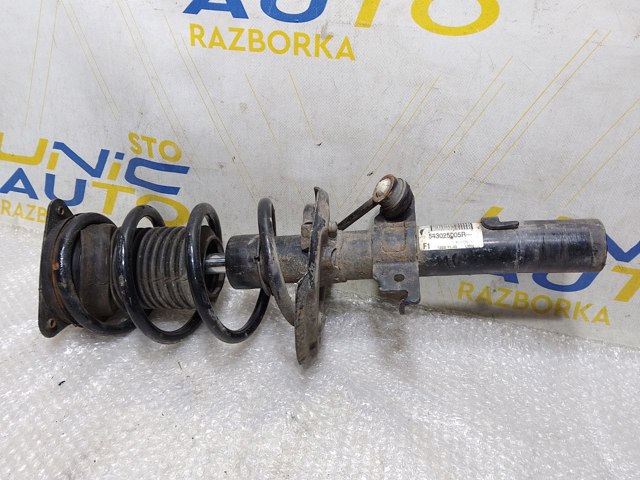 Стойка передняя 543025005R RENAULT