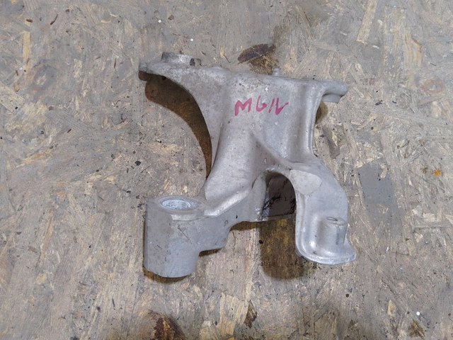 548500910R RENAULT купить в Львов