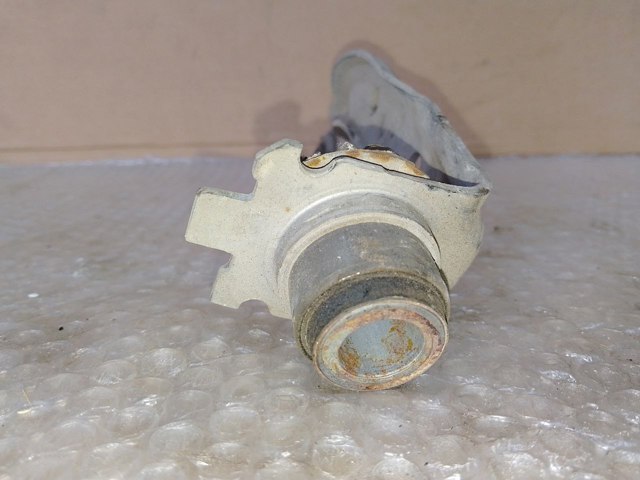 548507682R RENAULT Кронштейн передней балки купить в Запорожье