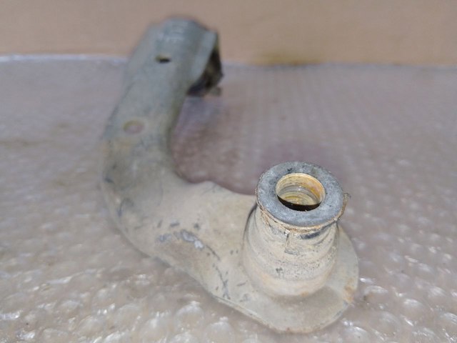 Кронштейн передней балки 548519038R RENAULT