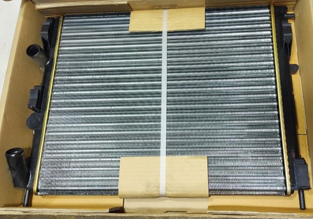 NRF 58217 Радиатор в наличии Полтава
