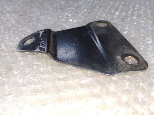 Буфер бампера переднего 620325SA0B NISSAN