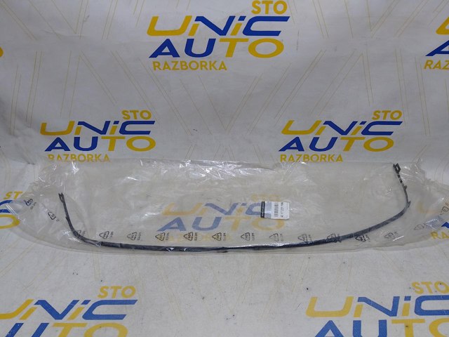 Молдинг решетки бампера переднего 620722558R RENAULT