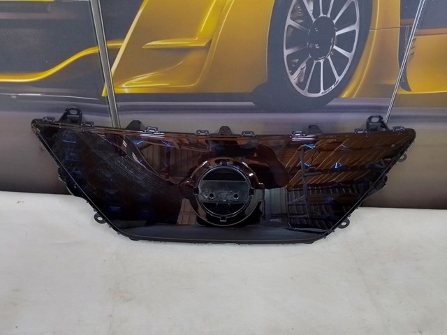 NISSAN 620725SK0B Решетка радиатора в наличии Харьков