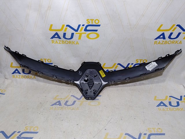 620786224R RENAULT Молдинг решетки радиатора купить в Чернигов