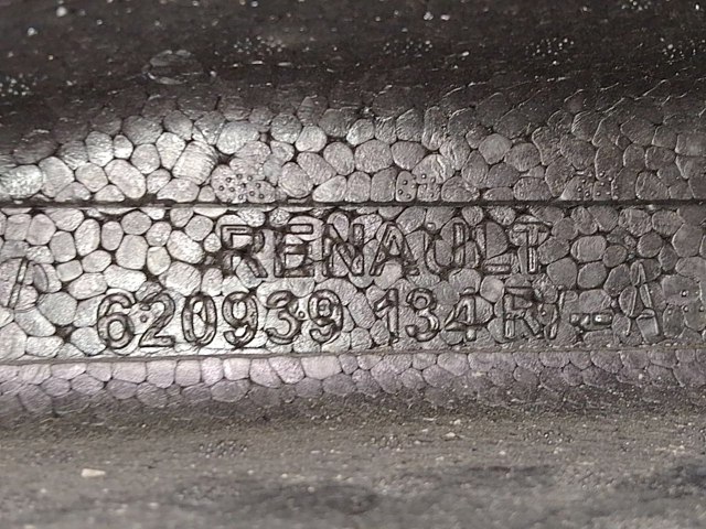 620939134R Абсорбер переднего бампера купить Тернополь