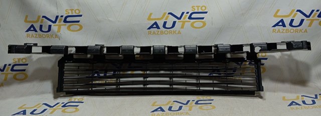 622540015R RENAULT Решетка бампера переднего купить в Николаев