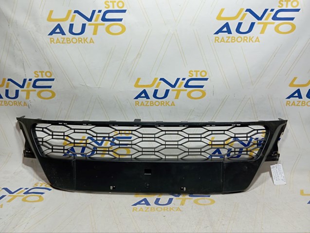 622541081R Решетка радиатора купить Украина