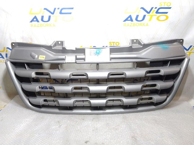 Решетка радиатора 623100256R RENAULT