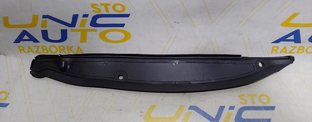 Накладка крыла переднего правого 631120005R RENAULT