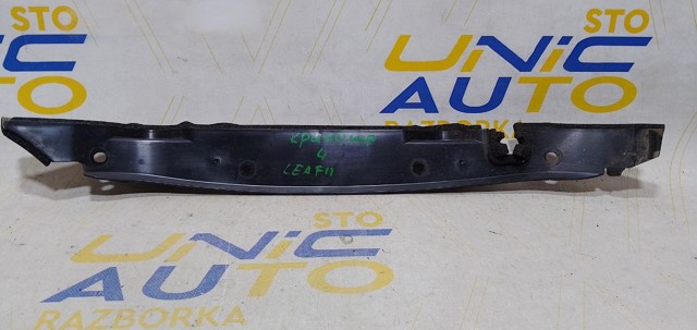 638215SH1A NISSAN Уплотнитель крыла купить в Чернигов