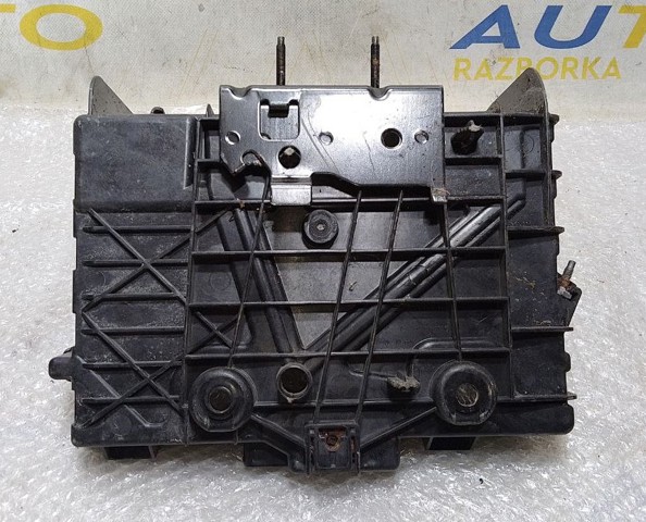 Подставка аккумулятора 648944878R RENAULT