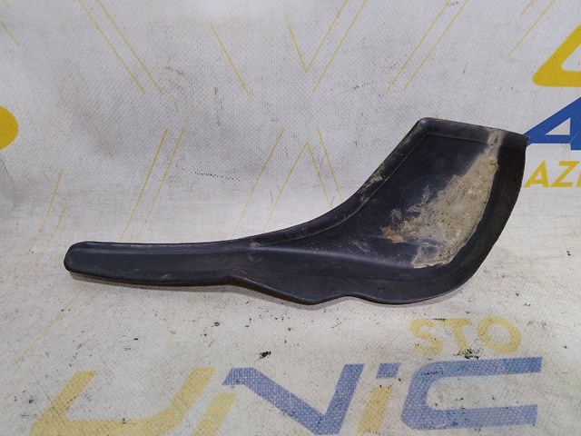 Заглушка жабо боковая 668220215R RENAULT