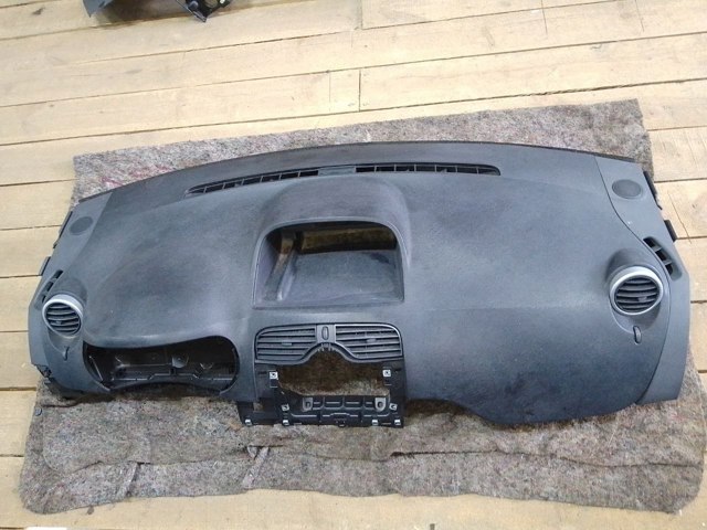 Панель салона передняя "торпедо" 681005712R RENAULT