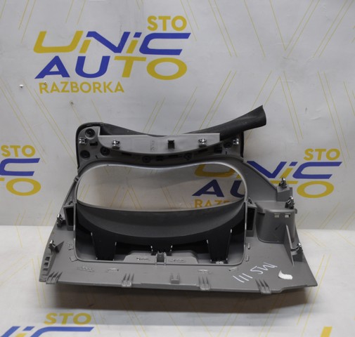 RENAULT 682400017R Облицовка щитка приборов "торпедо" в наличии Сумы