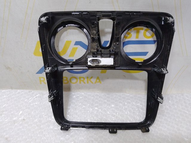 682604219R RENAULT купить в Львов