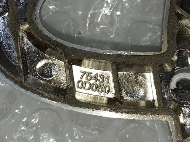 Эмблема на крышку багажника 754310D050 TOYOTA