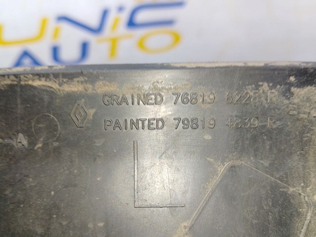 768196228R RENAULT Накладка стойки кузова внешняя передняя левая купить в Харьков