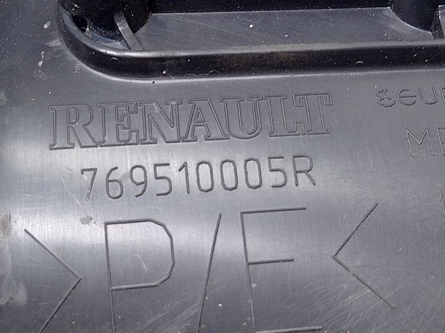 RENAULT 769510005R Накладка дверного порога внутренняя передняя правая в наличии Николаев
