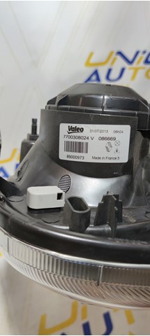 RENAULT 7700308024 Левая фара в наличии Кривой Рог