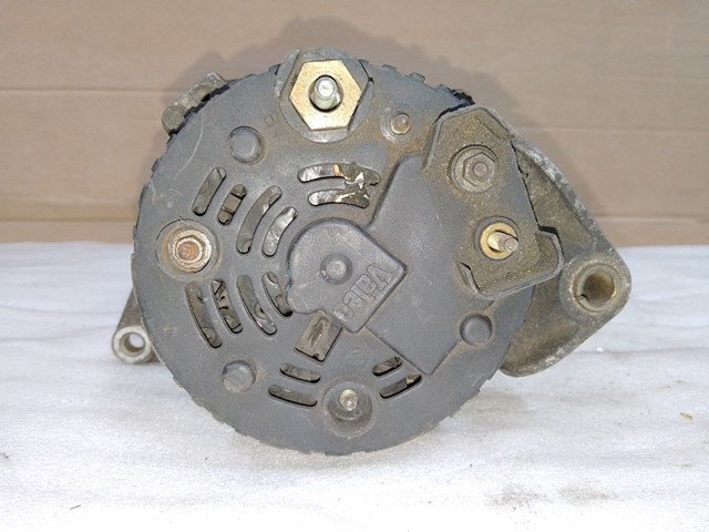 Генератор автомобильный Renault Laguna 1