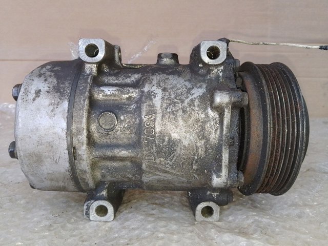 7700859676 RENAULT Компрессор кондиционера купить в Днепр
