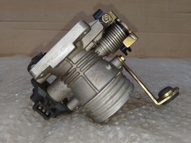 RENAULT 7700861679 Дроссельная заслонка в наличии Чернигов
