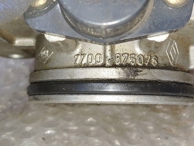 Заслонка воздушная 7700875078 RENAULT