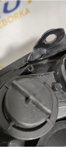 7701071368 RENAULT Правая фара купить в Житомир