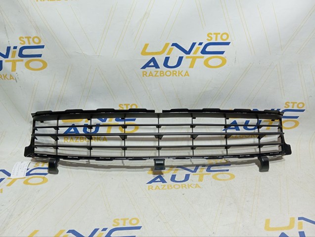 Решетка бампера переднего центральная 7701477302 RENAULT