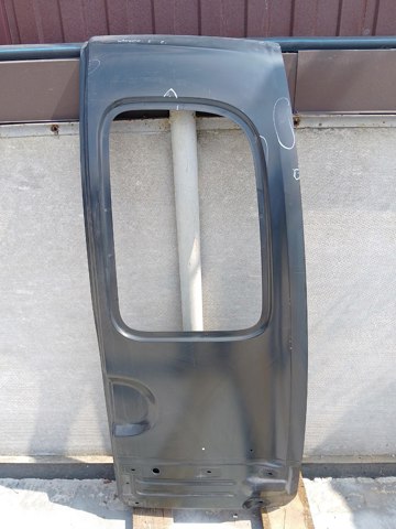 RENAULT 7751468944 Дверь фургона задняя распашная правая в наличии Винница