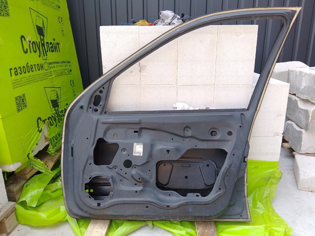 RENAULT 7751474586 Дверь передняя правая в наличии Одесса