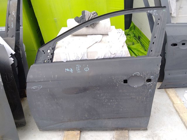 801010705R RENAULT Дверь передняя левая купить в Тернополь