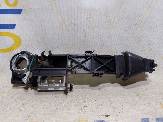 RENAULT 806070377R Держатель наружной ручки двери задней левой в наличии Тернополь