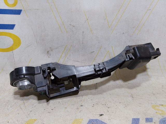 RENAULT 806070377R Держатель наружной ручки двери задней левой в наличии Павлоград