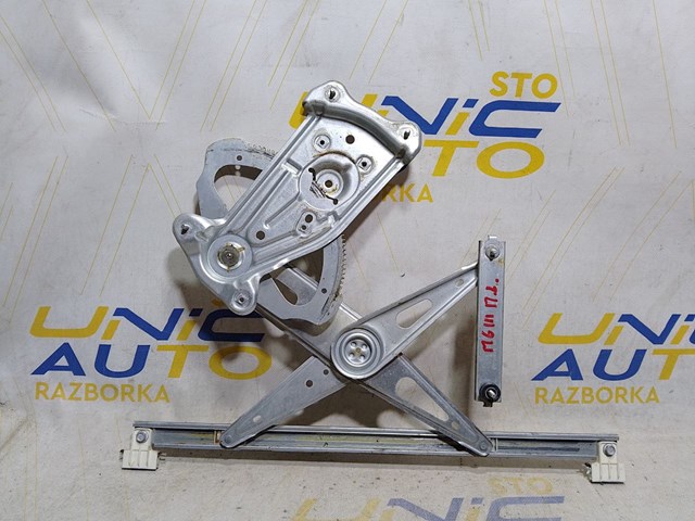 Механизм стеклоподъемника передней левой двери 807216718R RENAULT