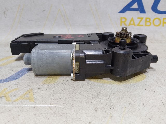 807310021R RENAULT Мотор стеклоподъемника двери передней левой купить в Одесса
