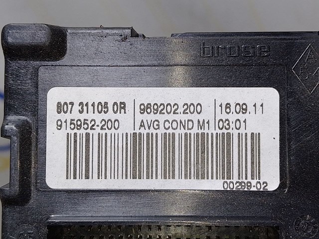 807311050R RENAULT Мотор стеклоподъемника двери передней левой купить в Ирпень