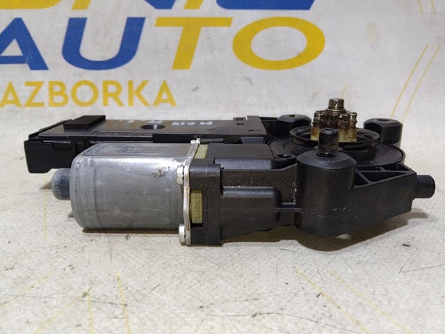 807315510R Мотор стеклоподъемника двери задней левой купить Чернигов