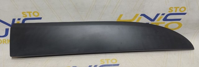 808200752R Молдинг двери передней правой купить Ирпень