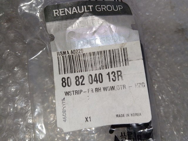 RENAULT 808204013R Уплотнитель стекла двери передней правой внешний (планка) в наличии Полтава