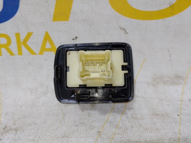 809608963R RENAULT купить в Украина