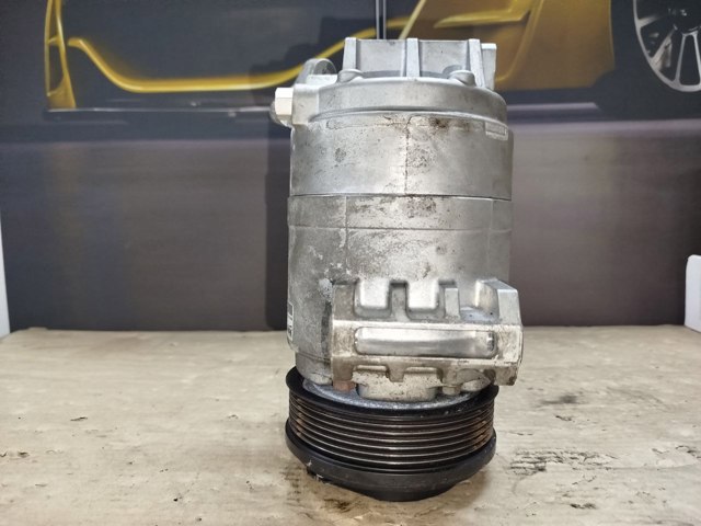 813339 VALEO Компрессор кондиционера купить в Николаев