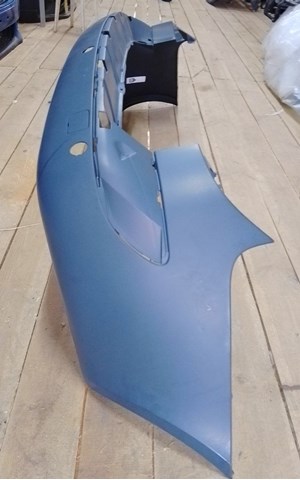 Задний бампер 8200002669 RENAULT