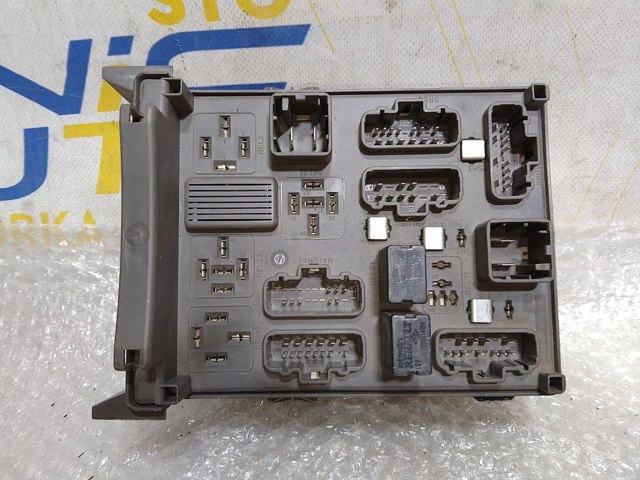 RENAULT 8200004201 в наличии Николаев