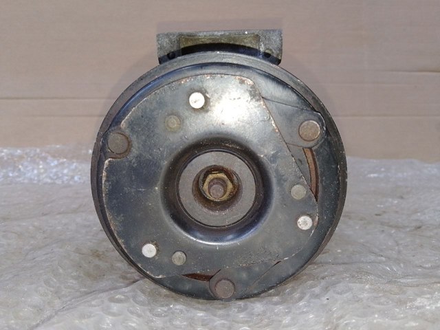 8200021822 RENAULT Компрессор кондиционера купить в Ирпень